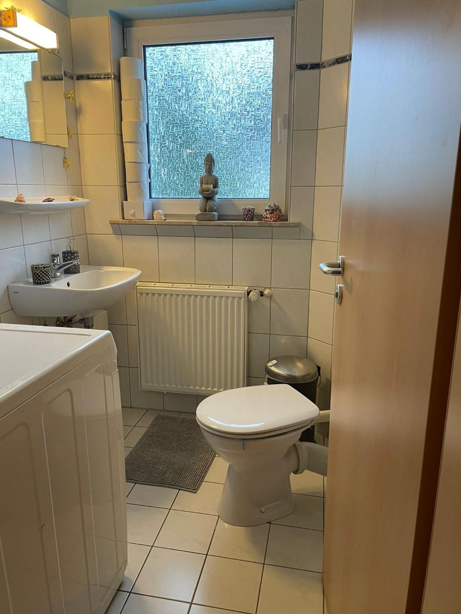 Modernes Apartment Im Gruenen, Mit Park- Und Meer-Naehe Бад Цвишенан Екстериор снимка