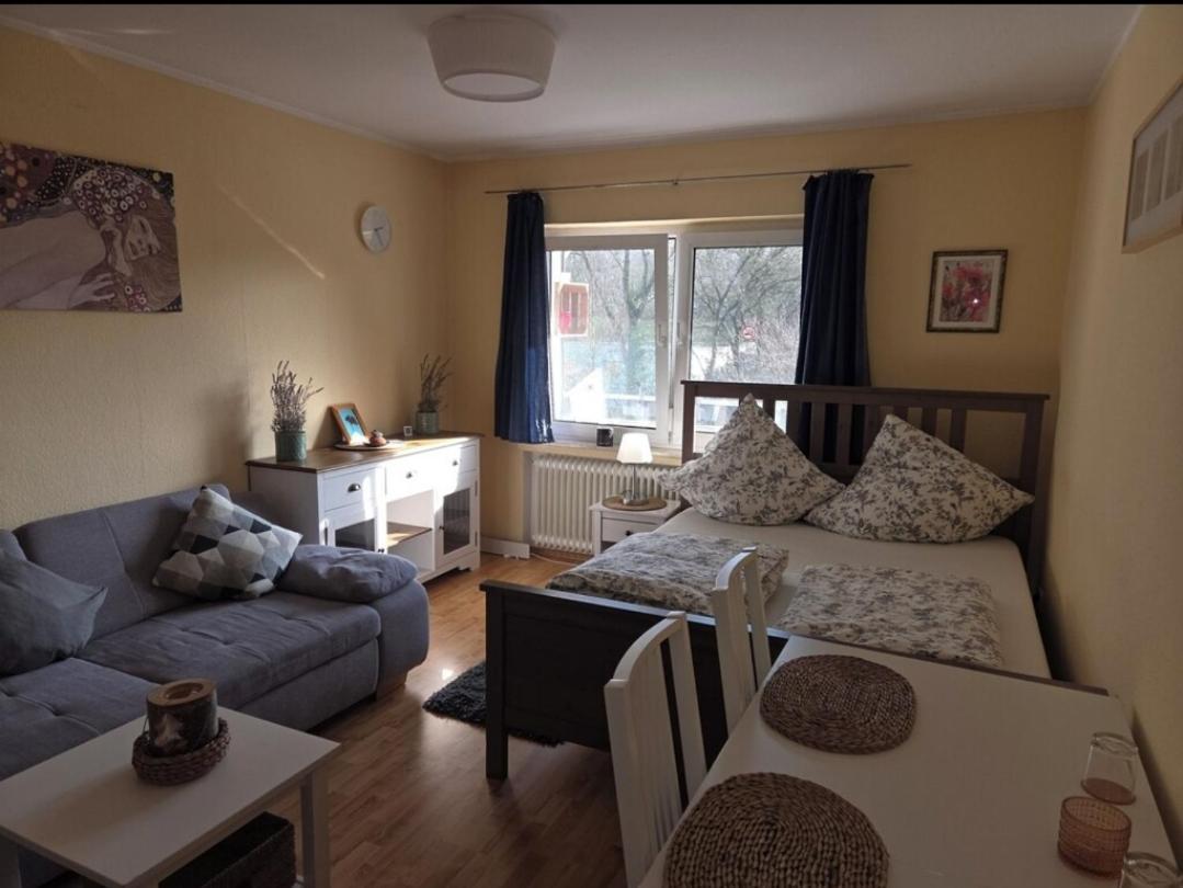 Modernes Apartment Im Gruenen, Mit Park- Und Meer-Naehe Бад Цвишенан Екстериор снимка