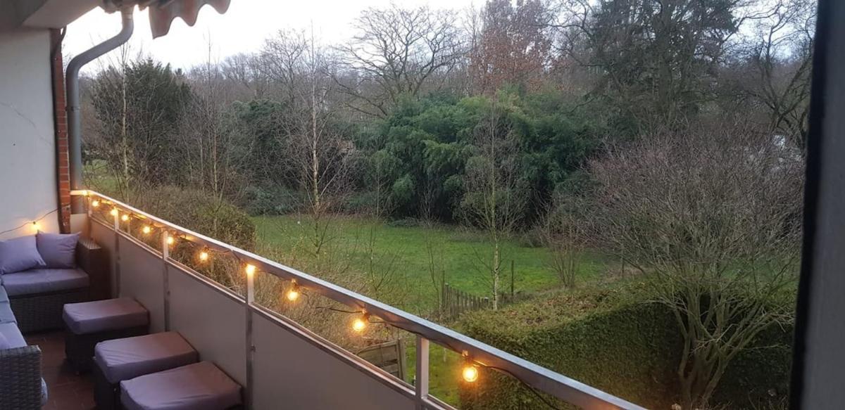 Modernes Apartment Im Gruenen, Mit Park- Und Meer-Naehe Бад Цвишенан Екстериор снимка